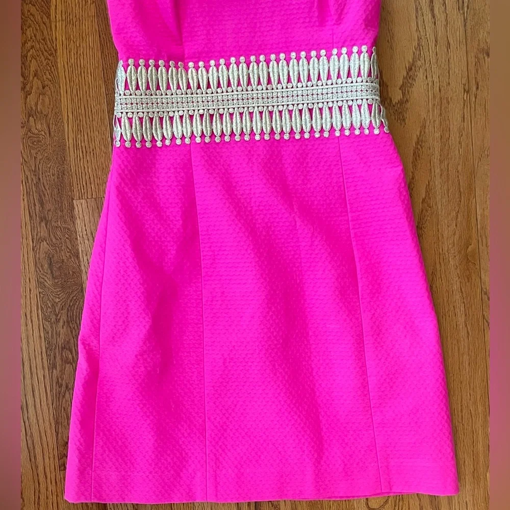 VGC Lilly Ashlyn Shift Dress. Size 2 Magenta Gold.ππ - Picture 3 of 17